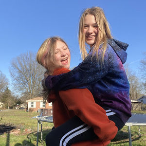 Meet your Posher, Isabella